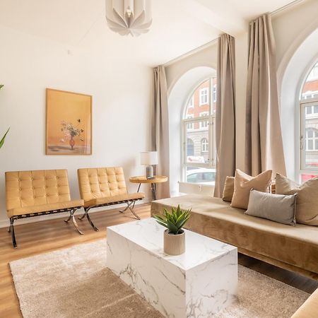 Sanders Noble - Fantastic 4-Bdr Apt In The Capital كوبنهاجن المظهر الخارجي الصورة